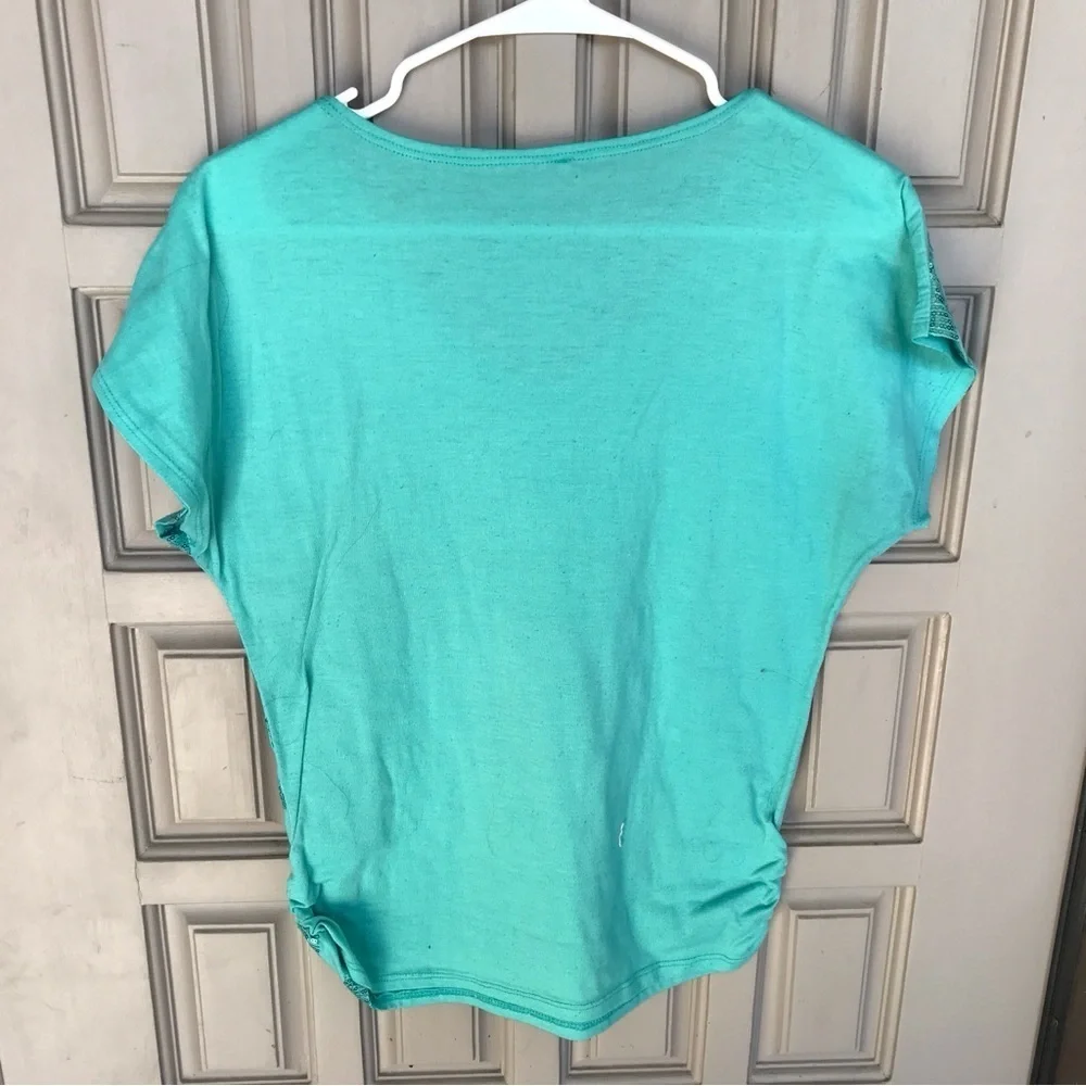 Sequin Striped Front! Teal Tee SzM Short Sleeves Ruch Sides Cute NWOT